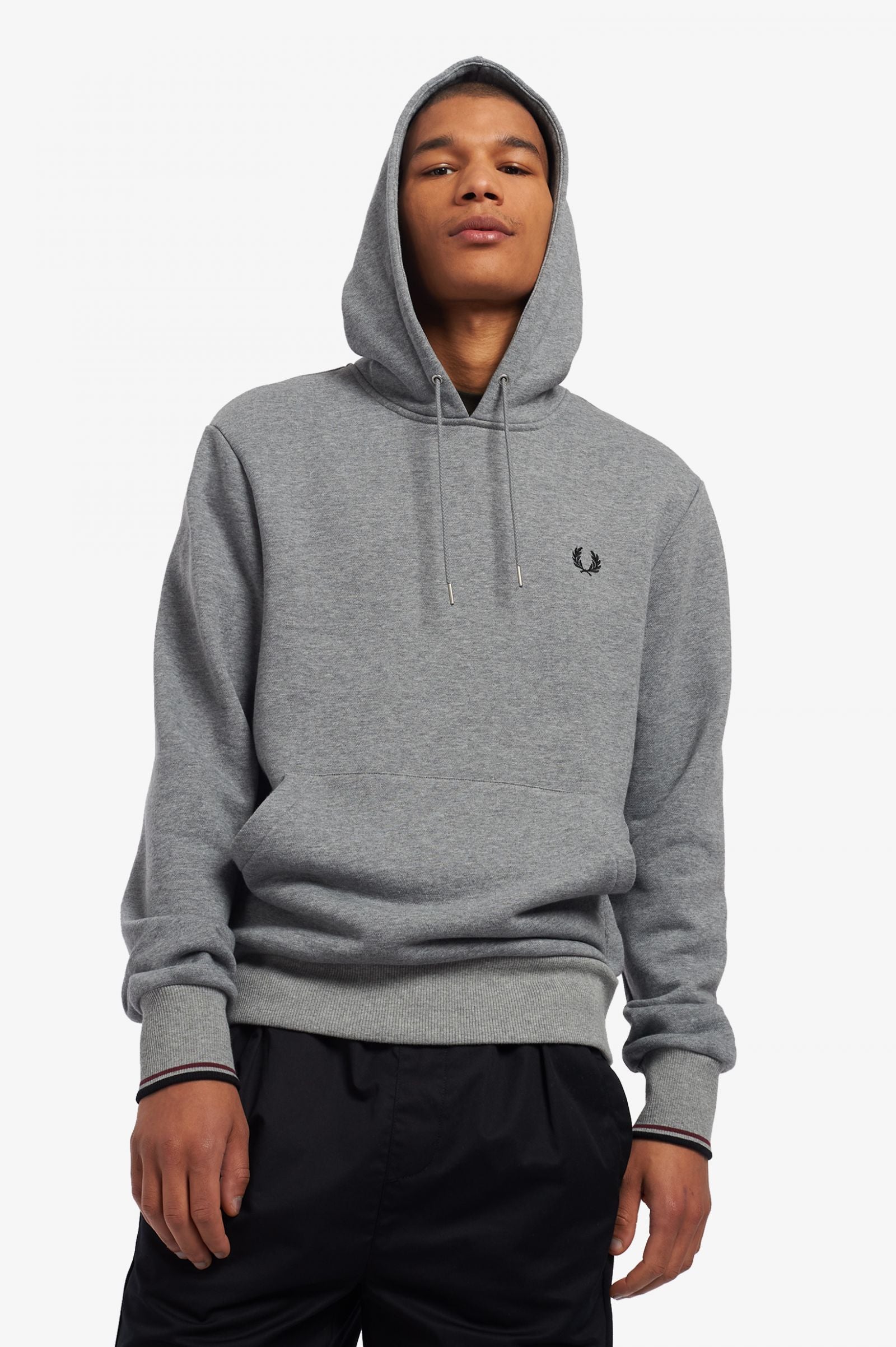 FRED PERRY Tipped Hooded Sweatshirt – Mayor.se